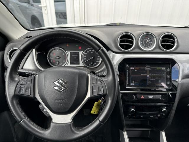 Suzuki Vitara image 3