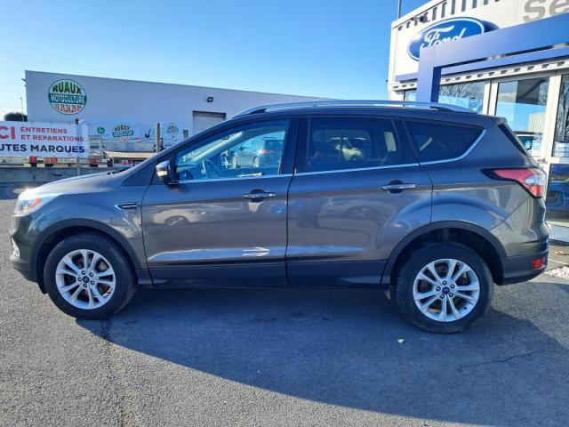 Ford Kuga image 3