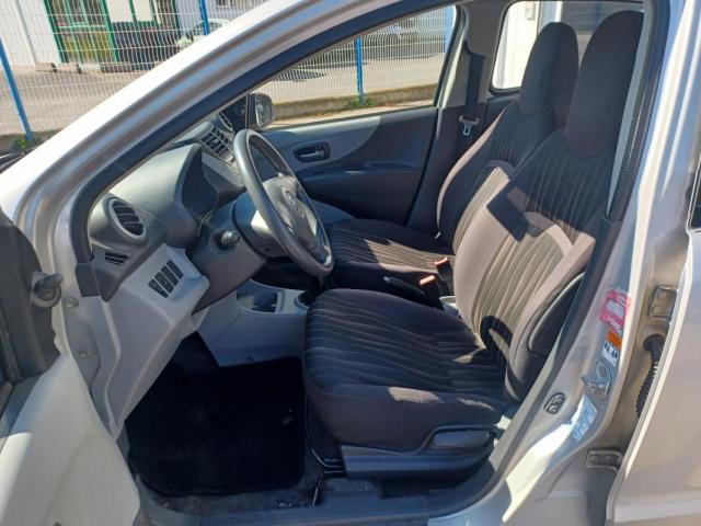 Nissan Pixo image 2
