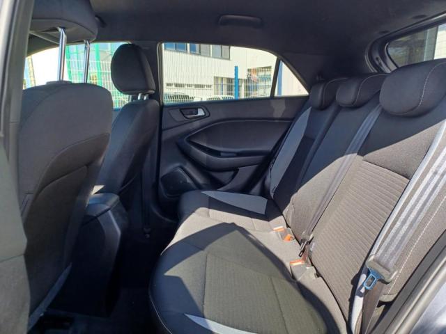 Hyundai I20 image 3