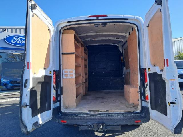 Ford Transit 2t image 1