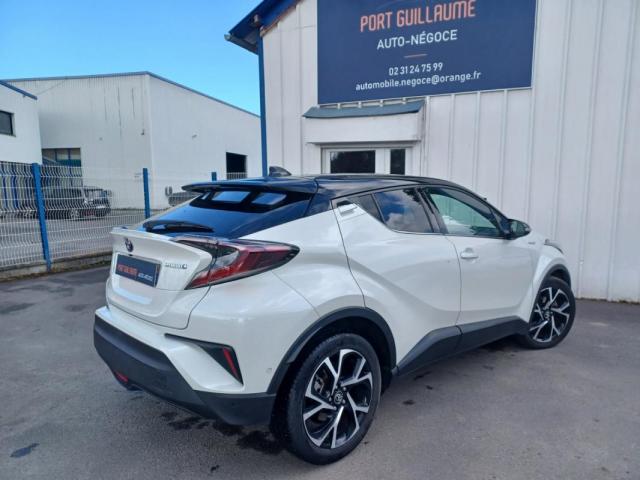 Toyota C-Hr image 8