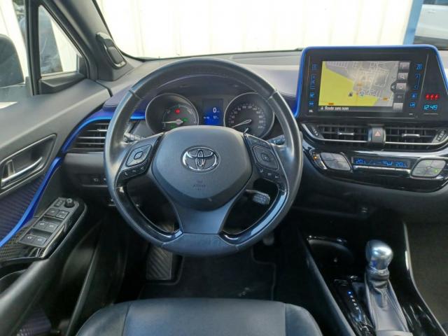 Toyota C-Hr image 4