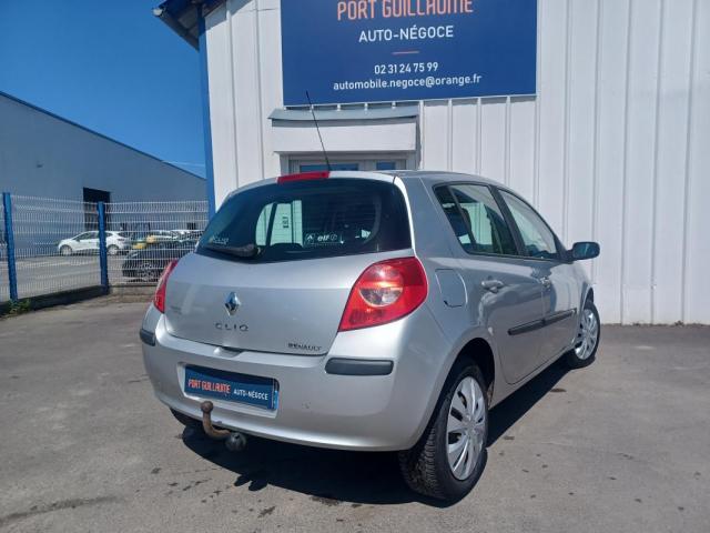 Renault Clio image 7