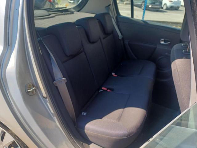 Renault Clio image 8