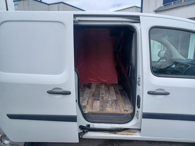 Renault Kangoo image 8