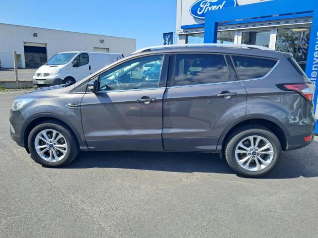 Ford Kuga image 6