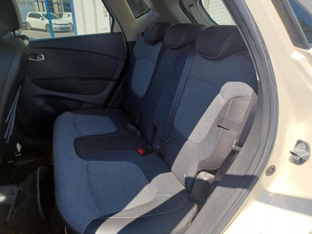 Renault Captur image 2