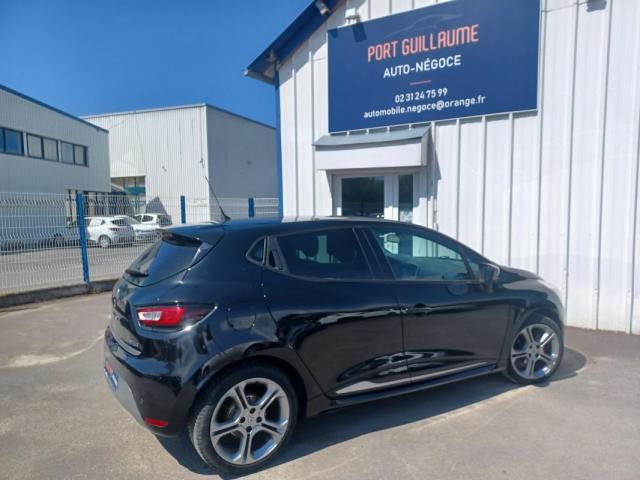 Renault Clio image 2