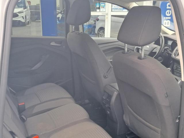 Ford C-Max image 5