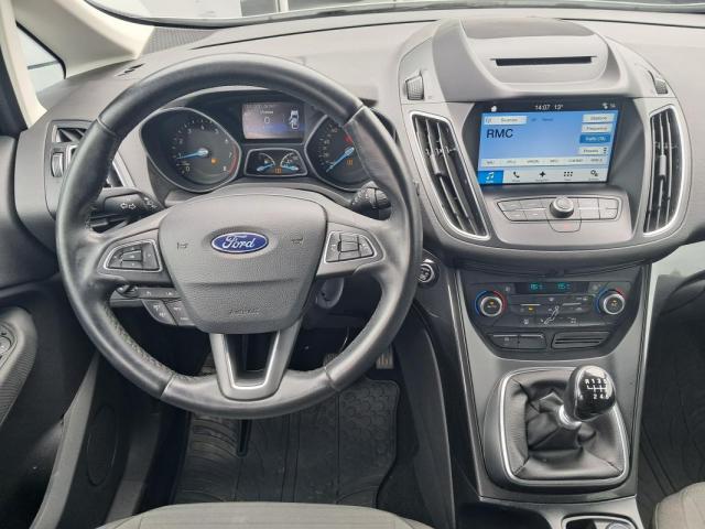 Ford C-Max image 9