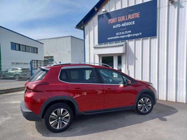 Peugeot 2008 image 1