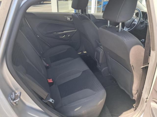 Ford Fiesta image 6