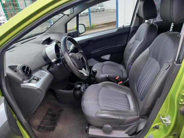 Chevrolet Spark image 2