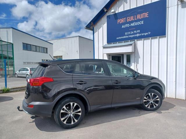 Toyota Rav4 image 6