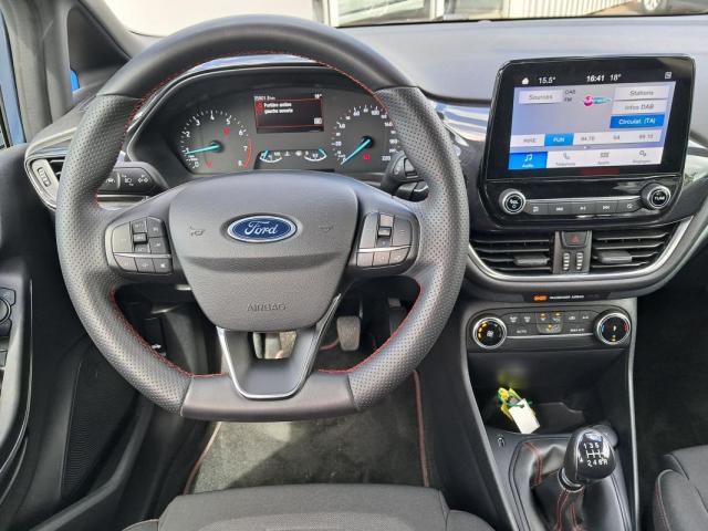 Ford Fiesta image 6