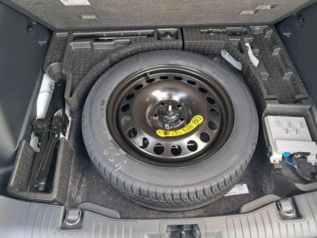 Ford Kuga image 7