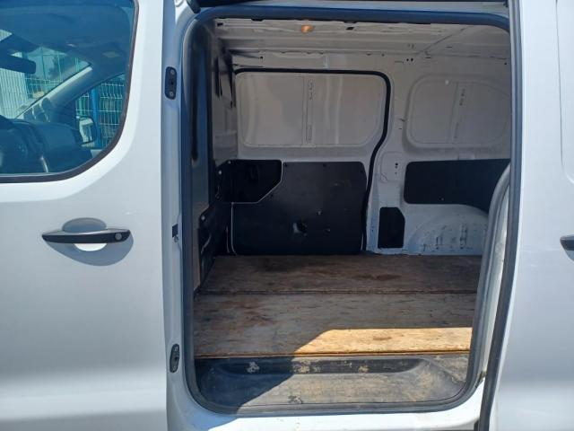 Citroen Jumpy image 8