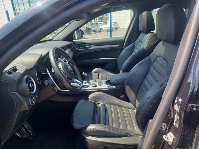 Alfa Romeo Stelvio image 3
