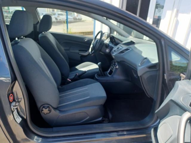 Ford Fiesta image 2