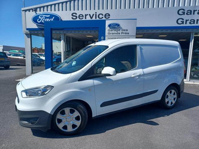 Ford Transit Courier image 4