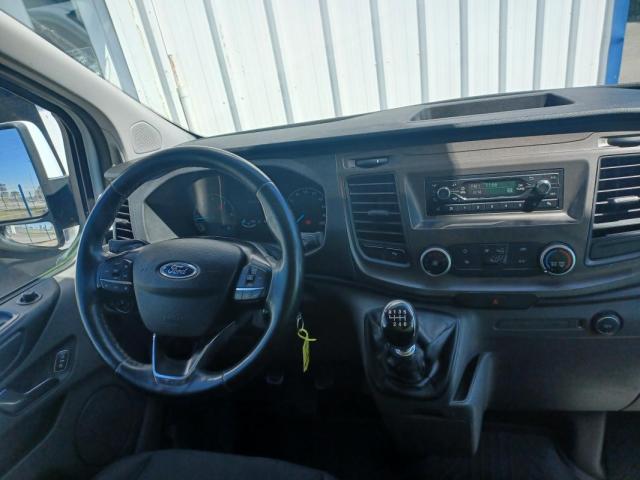 Ford Transit Custom image 2