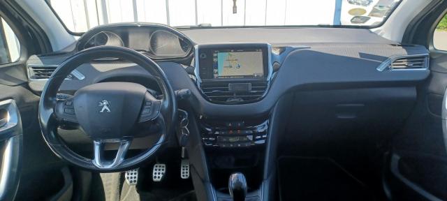 Peugeot 208 image 1