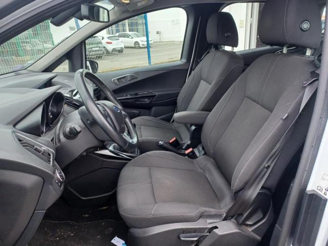 Ford B-Max image 3