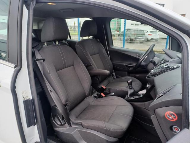 Ford B-Max image 8