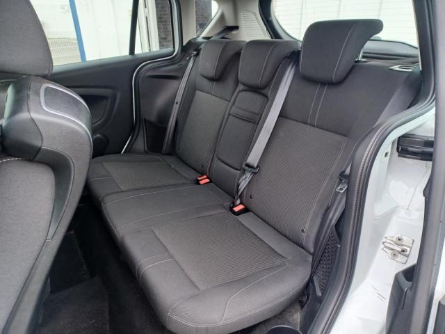 Ford B-Max image 4
