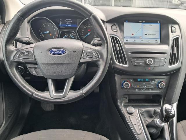 Ford Focus image 2