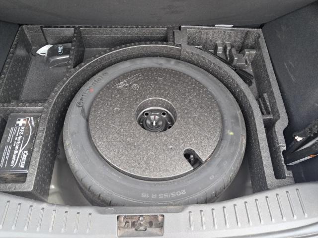 Ford Focus image 3