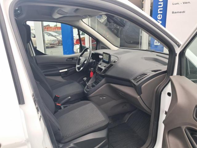Ford Transit Connect image 9