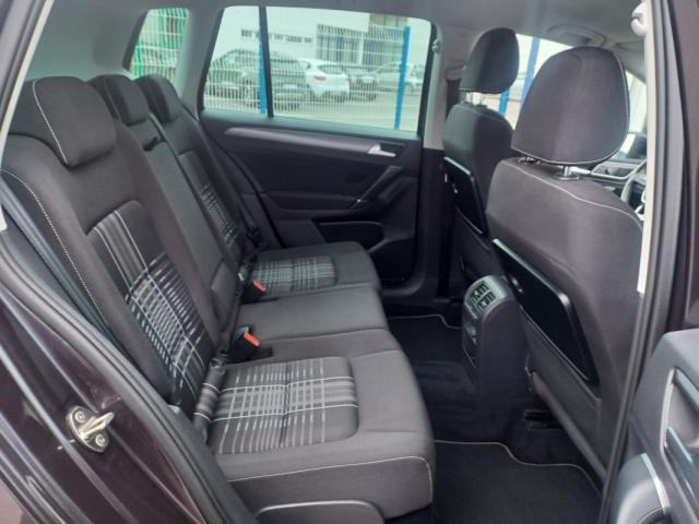 Volkswagen Golf Sportsvan image 7