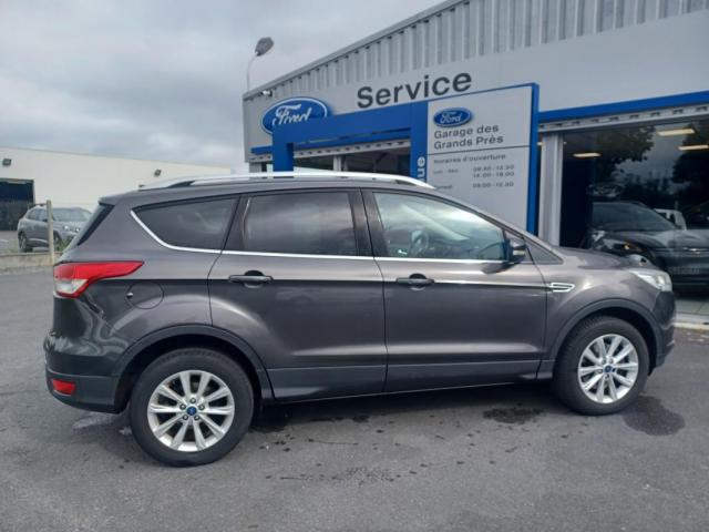 Ford Kuga image 8