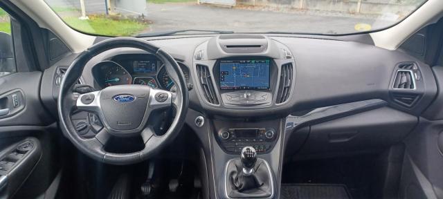 Ford Kuga image 1