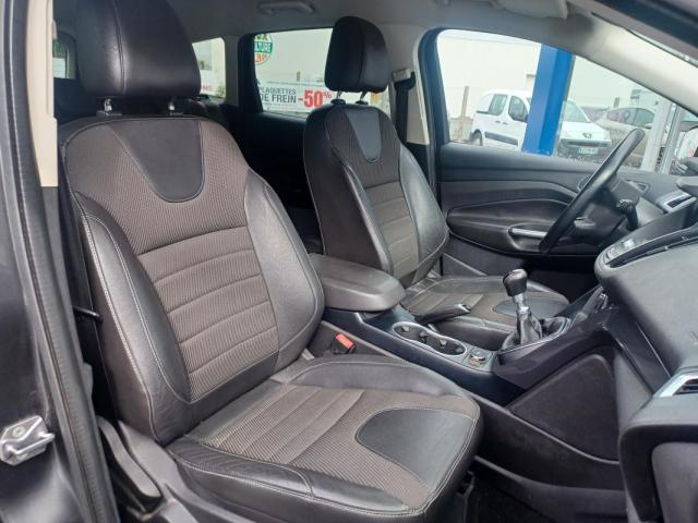 Ford Kuga image 5