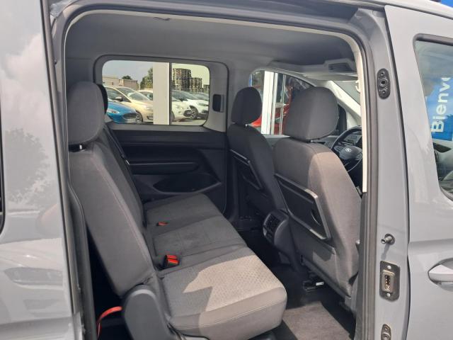 Ford Grand Tourneo Connect image 8