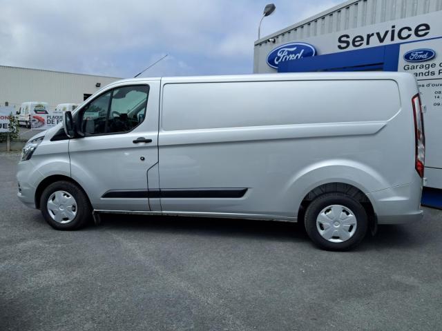 Ford Transit Custom image 8