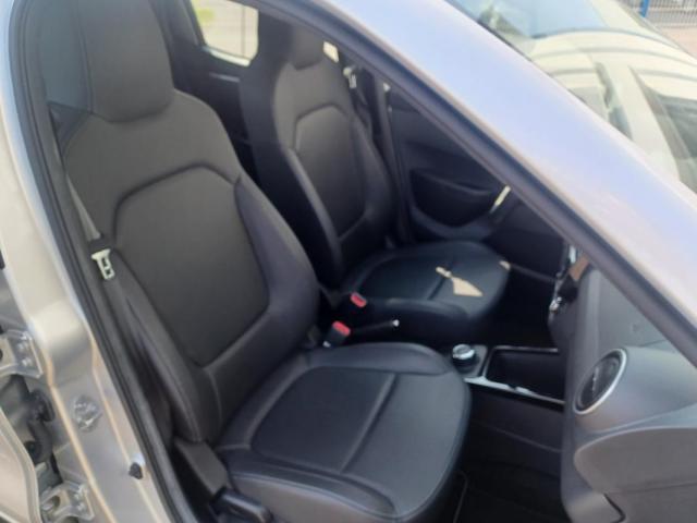 Dacia Spring image 8