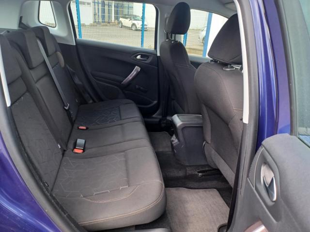 Peugeot 2008 image 3