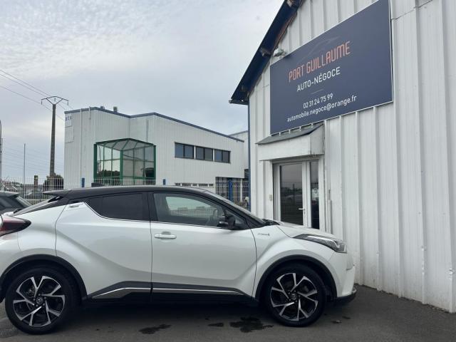 Toyota C-Hr image 5