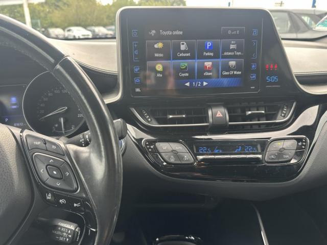 Toyota C-Hr image 2