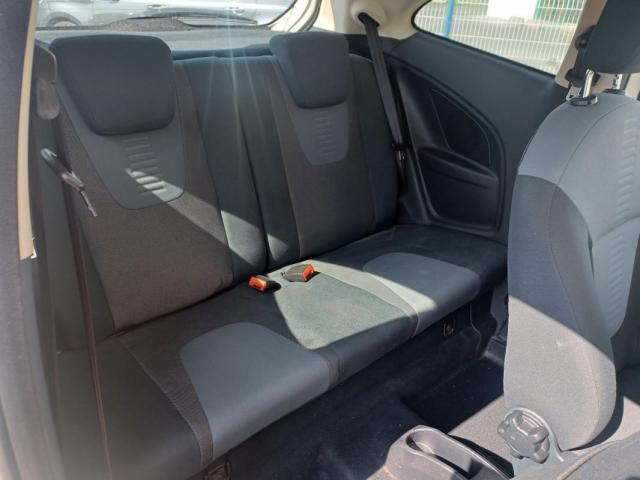 Ford Ka image 8