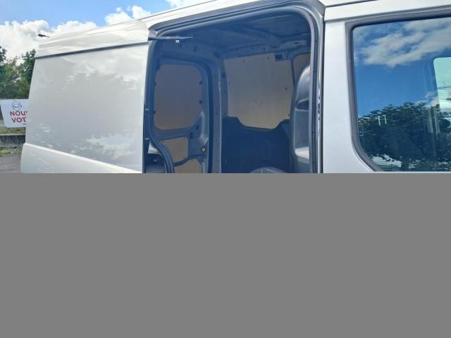 Ford Transit Connect image 5