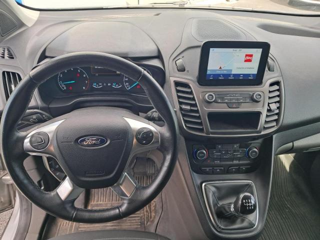Ford Transit Connect image 7