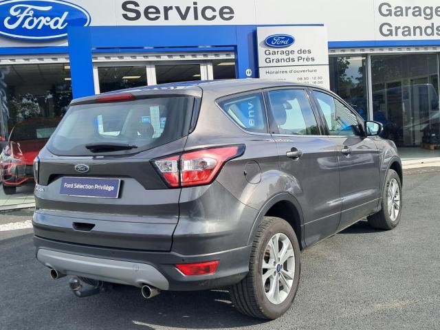 Ford Kuga image 5
