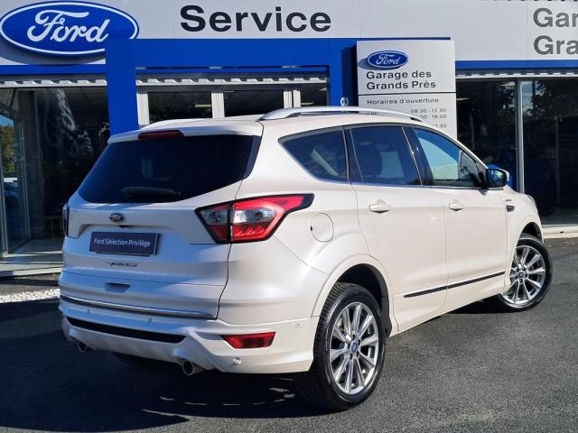 Ford Kuga image 3