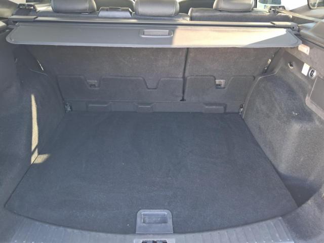 Ford Kuga image 9