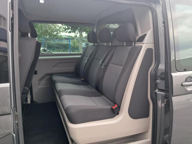 Volkswagen Transporter image 7
